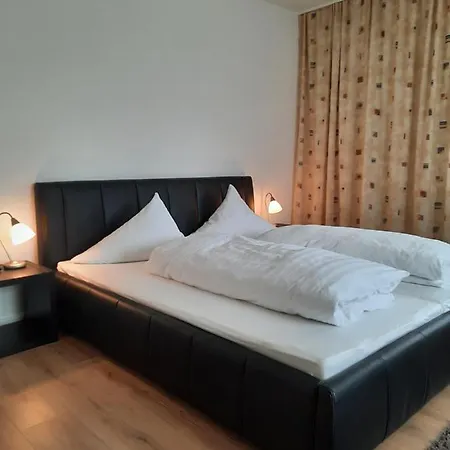 Hotel Adler *