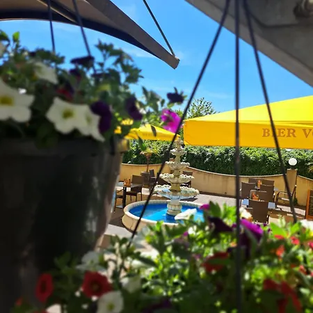 Adler אוגסבורג